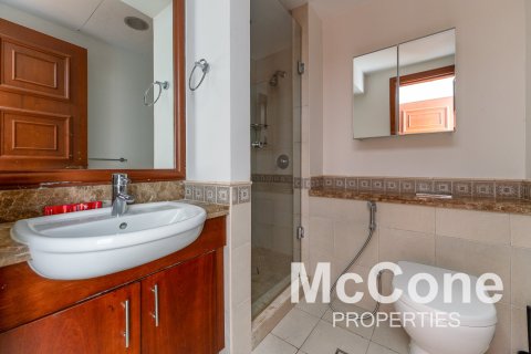 Apartment de 2 dormitorios en Golden Mile, UAE No. 74247 10