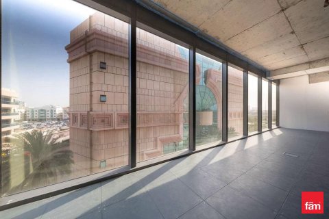 190.4m² Office in Bur Dubai, UAE No. 147511 12