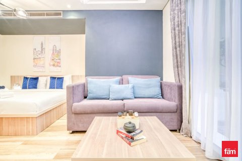 38.6m² Apartment in Dubai, UAE No. 169440 4