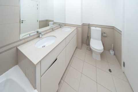 Apartment de 2 dormitorios en Zahra Breeze Apartments, UAE No. 163450 11