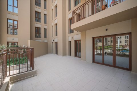 Apartment de 2 dormitorios en Zahra Breeze Apartments, UAE No. 163450 8