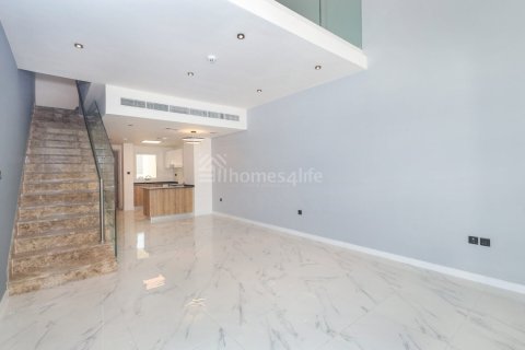 2 bedrooms Townhouse in Rukan, UAE No. 161504 7