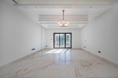 Villa de 7 chambres à Emirates Hills, UAE No. 88022 15