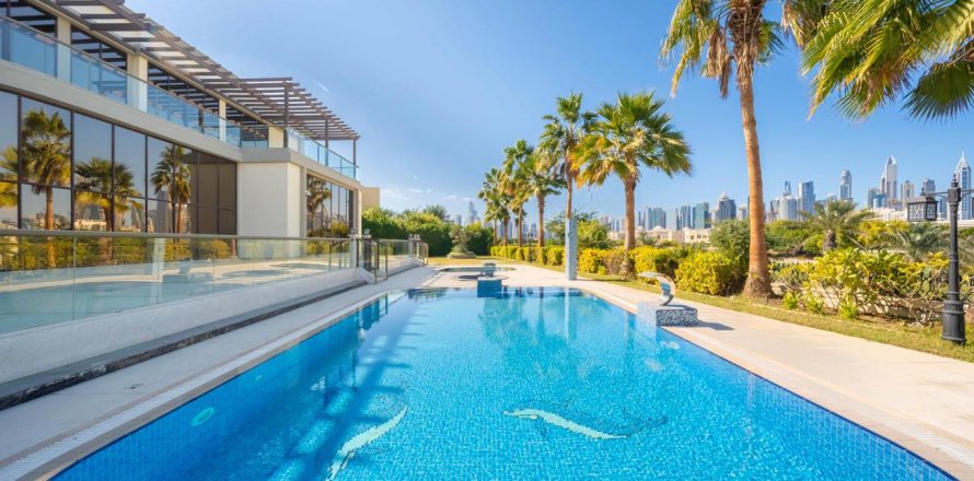 Villa de 7 chambres à Emirates Hills, UAE No. 88022