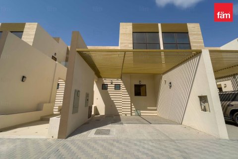 4 bedrooms Townhouse  No. 132118 3