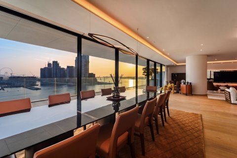4 bedrooms Apartment in Dubai, UAE No. 199840 11