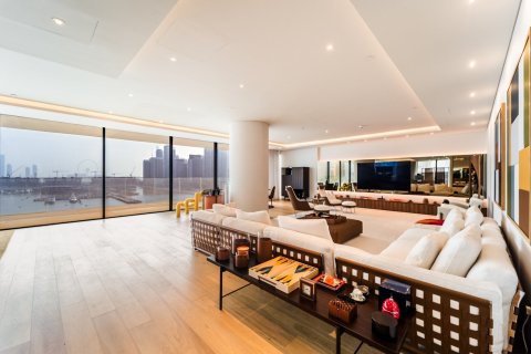 4 bedrooms Apartment in Dubai, UAE No. 199840 18