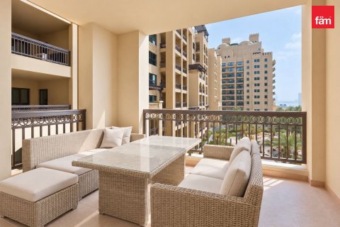 2 bedrooms Apartment in Palm Jumeirah, UAE No. 210582