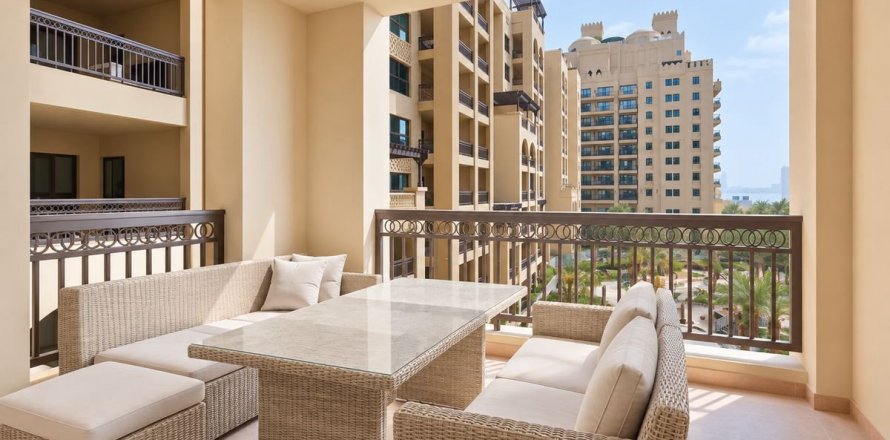 2 bedrooms Apartment in Palm Jumeirah, UAE No. 210582