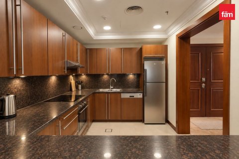 2 bedrooms Apartment in Palm Jumeirah, UAE No. 210582 7