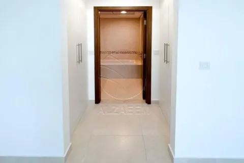 Studio Apartment on the Yas Island, UAE No. 150042 15