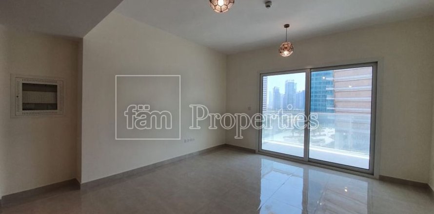 Studio Apartment in Business Bay, UAE No. 207881