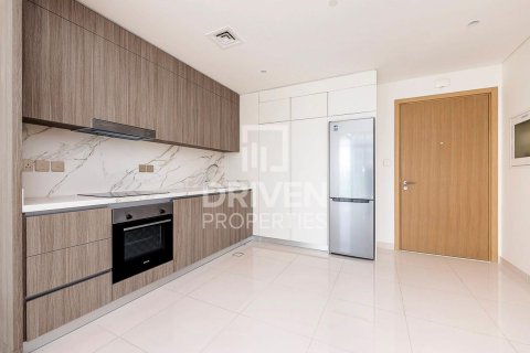 Квартира с 1 спальней в EMAAR Beachfront, ОАЭ №188571 7