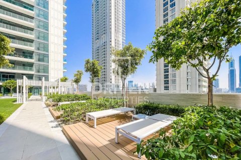 Квартира с 1 спальней в EMAAR Beachfront, ОАЭ №188571 16