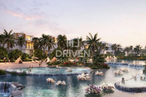 5 bedrooms Townhouse in Dubai, UAE No. 188566