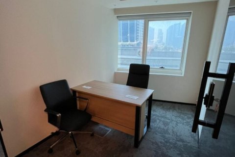Офис 109м² в Джумейра Лейк Тауэрс, ОАЭ №168624 4