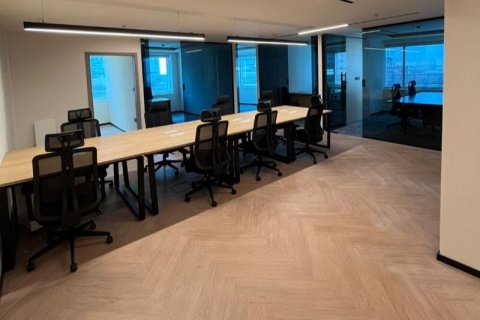 Офис 109м² в Джумейра Лейк Тауэрс, ОАЭ №168624 5