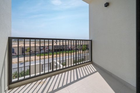 Villa de 3 dormitorios en Town Square, UAE No. 168628 8