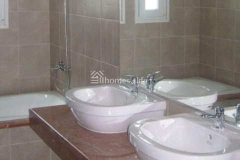Villa de 3 dormitorios en Jumeirah Village Circle, UAE No. 168625 18