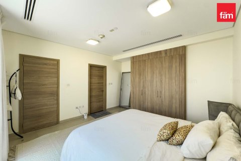 Квартира с 3 спальнями  №116900 11