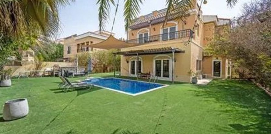 Villa de 5 chambres  No. 116902