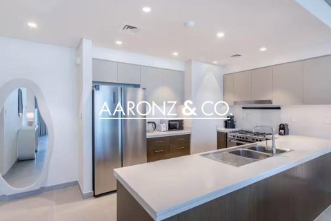 Квартира с 4 спальнями в Даунтаун Дубай (Даунтаун Бурдж Дубай), ОАЭ №136146 12