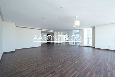 Appartement de 4 chambres à 23 Marina, UAE No. 136141