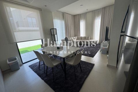 4 غرف نوم فيلا في Dubai South (Dubai World Central), الإمارات العربية المتحدة رقم 136244 3