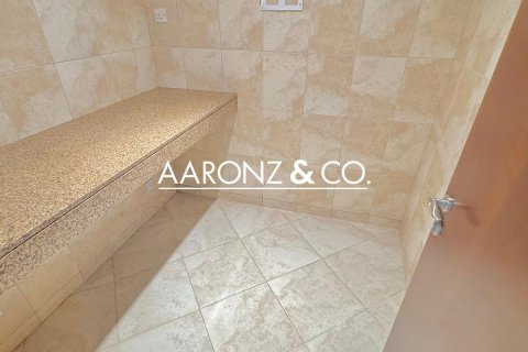 Квартира с 4 спальнями в Джумейра Бич Резиденс, ОАЭ №146000 10