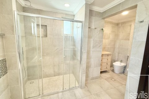 Villa de 4 dormitorios  No. 123666 17