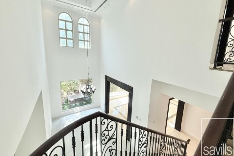 Villa de 4 dormitorios  No. 123666 8