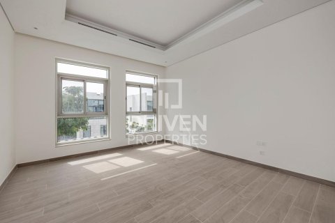 Villa de 4 dormitorios No. 122023 7