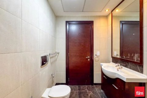 2 bedrooms Apartment in Dubai, UAE No. 198633 4