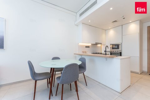 2 bedrooms Apartment in Dubai, UAE No. 198634 24