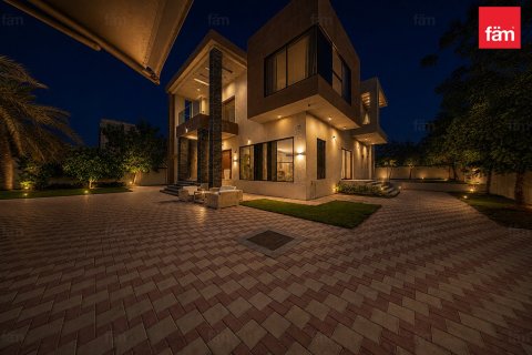 5 bedrooms Villa in Al Barsha, UAE No. 198631 27