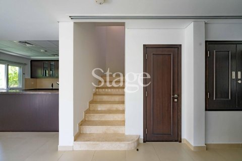 Villa de 3 dormitorios en Casa Viva, UAE No. 185667