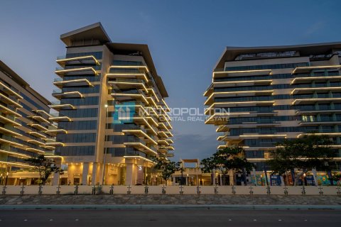 1 bedroom Apartment on the Yas Island, UAE No. 149756 21