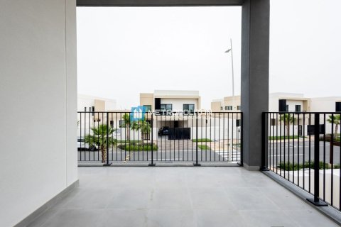 Villa de 4 dormitorios en Yas Island, UAE No. 149758 4
