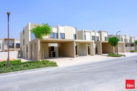 Villa de 4 chambres à Dubai, UAE No. 161432
