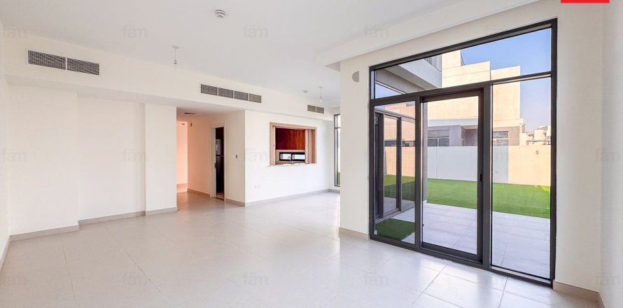 4 غرف نوم فيلا  رقم 123323