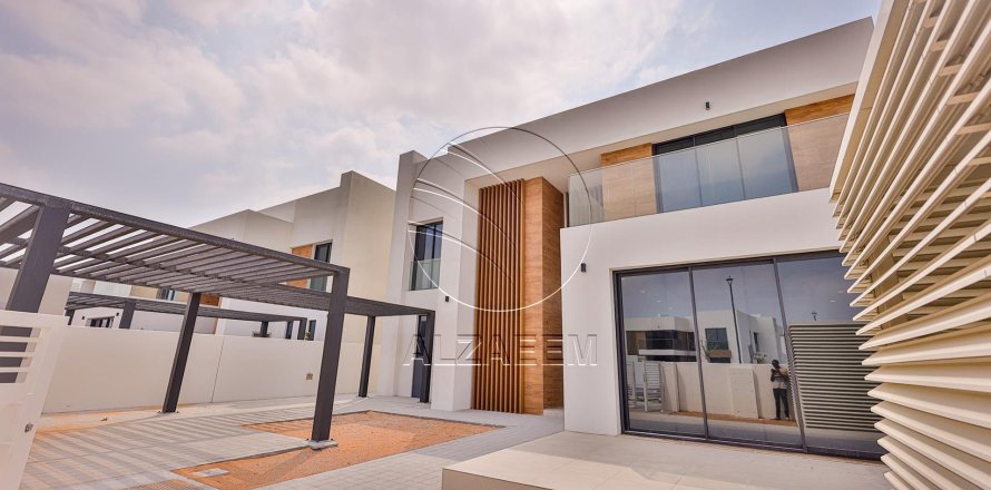 Villa de 4 dormitorios en Saadiyat Island, UAE No. 89992