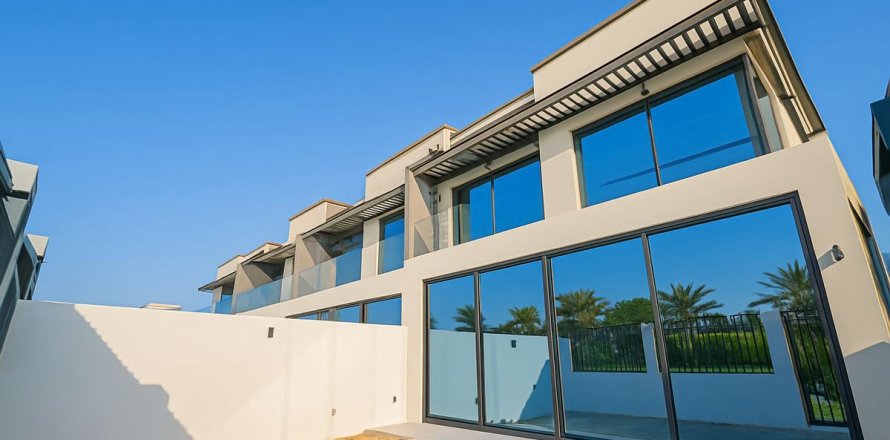 4 bedrooms Villa  No. 132035