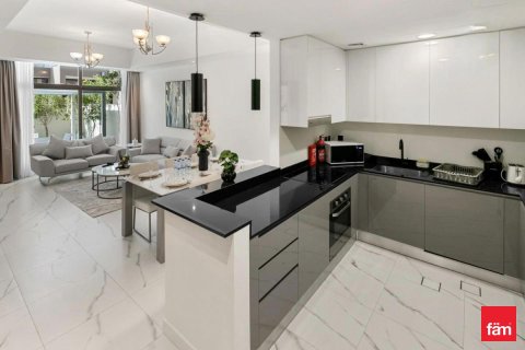 4 bedrooms Townhouse  No. 132032 10