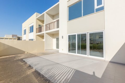 Квартира с 2 спальнями в EMAAR South, ОАЭ №164938 5