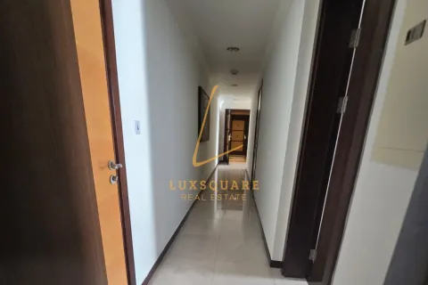 Квартира с 2 спальнями в Дубай, ОАЭ №163374 11