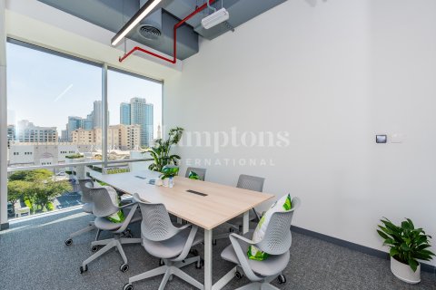 Office de 139.35450000m² en Sheikh Zayed Road, UAE No. 205452 18