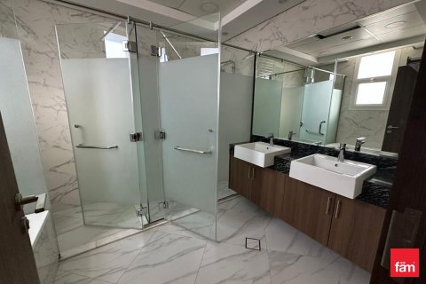 5 bedrooms Villa in Al Furjan, UAE No. 140327 11