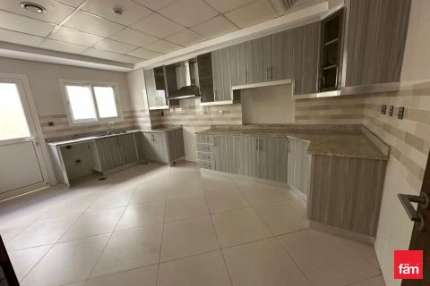 5 bedrooms Villa in Al Furjan, UAE No. 140327 8