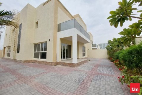 5 bedrooms Villa in Al Furjan, UAE No. 140327 7