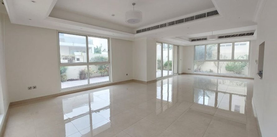 5 bedrooms Villa in Al Furjan, UAE No. 140327